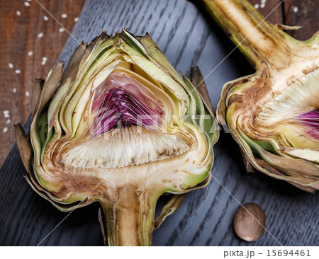 artichoke 15694461
