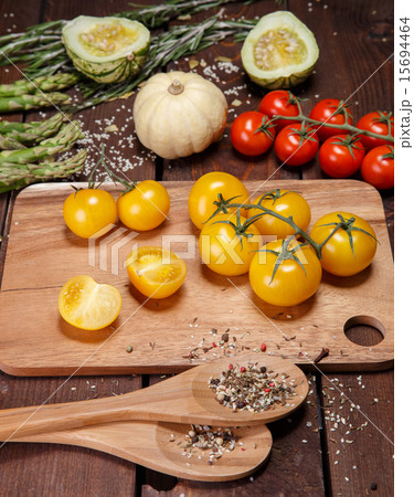 vegetables and spices 15694464