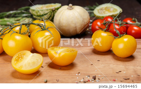 vegetables and spices 15694465