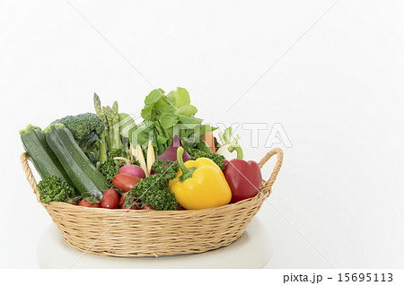 緑黄色野菜 15695113