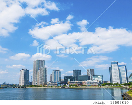 豊洲大橋からの都市風景の写真素材