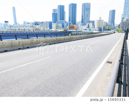 豊洲大橋からの都市風景 15695331