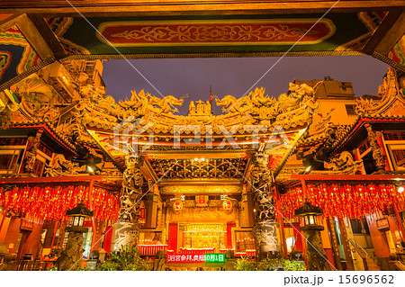 台湾　台北の天后宮 15696562