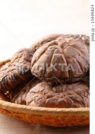 乾し椎茸 15696824