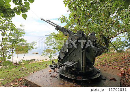 グアムの戦争遺跡 旧日本軍の高射砲の写真素材