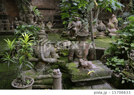 ASIA THAILAND CHIANG MAI WAT PHAN TAO 15706633