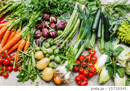 fresh vegetables 15710345