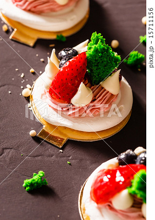 summer dessert 15711156