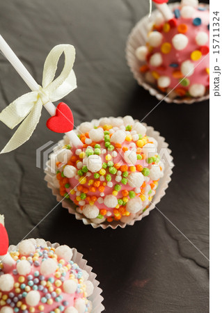 cake pops 15711324