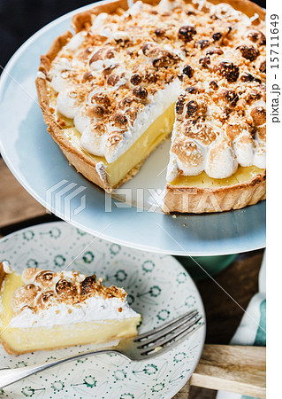 lemon tart 15711649