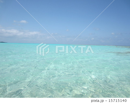 空と海の境目 15715140