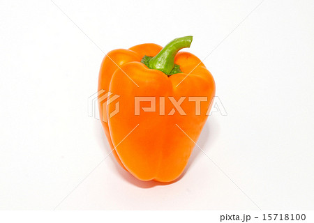 Orange paprika isolated on white. 15718100