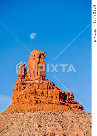 monument valley setting hen monument monument valley setting hen monument 15720324