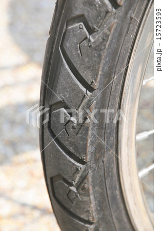 part of the wheel from the bicycle. 15723593