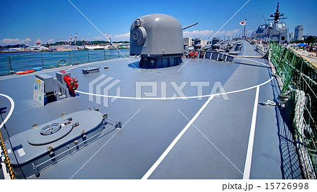 護衛艦 ゆうぎり 主砲・単装速射砲 ( 海上自衛隊 横須賀基地 ) 護衛艦 ゆうぎり 主砲・単装速射砲 ( 海上自衛隊 横須賀基地 ) 15726998