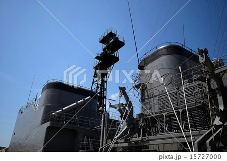 護衛艦 ゆうぎり　（ 海上自衛隊 横須賀基地 ） 15727000