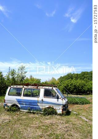 放置された車両　放置車両 15727583
