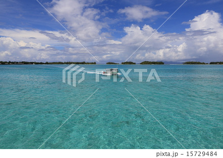 ボラボラ島 15729484