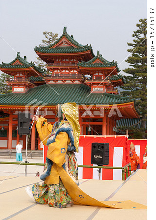 平安神宮　雅楽　納曽利 15736137
