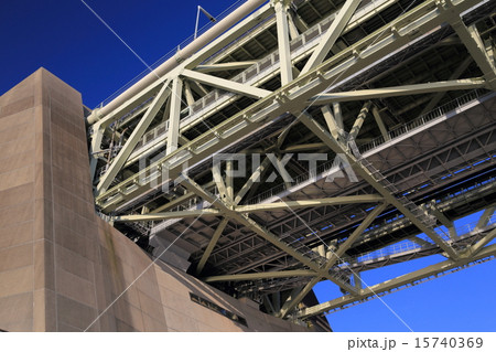 明石海峡大橋の構造の写真素材 15740369 - PIXTA