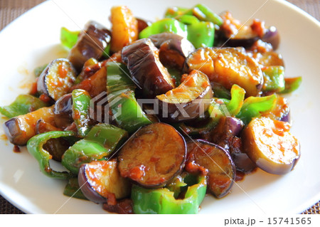 なすの味噌炒め 15741565