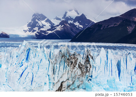 Glacier in Argentina Glacier in Argentina 15746053