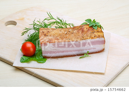 Raw bacon Raw bacon 15754662