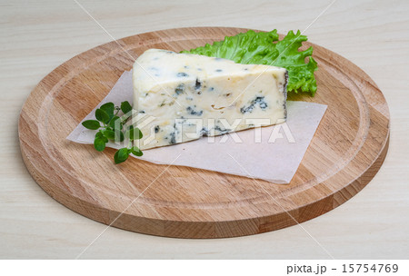 Blue cheese 15754769