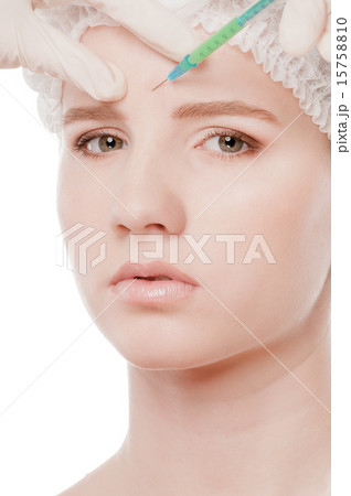 Cosmetic botox injection in face Cosmetic botox injection in face 15758810