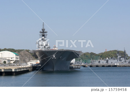 護衛艦いずも正面 護衛艦いずも正面 15759458