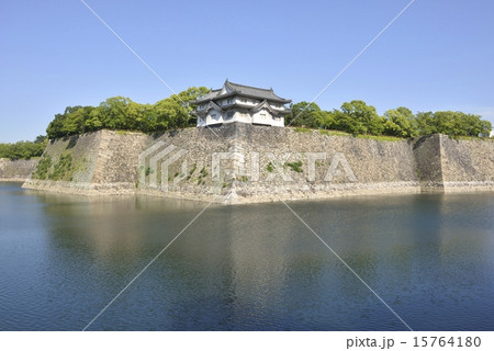 大阪城西外堀と乾櫓 大阪城西外堀と乾櫓 15764180