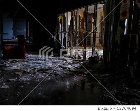 廃工場４ 15764694