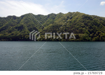 群馬県　赤谷湖 15769729