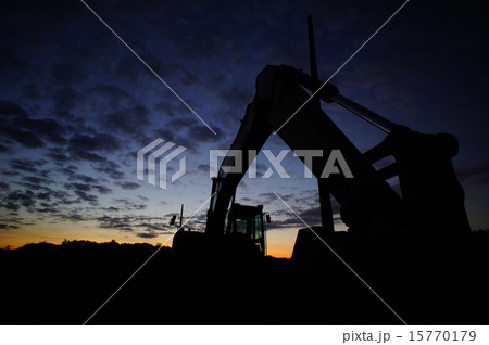 ショベルの哀愁感 15770179