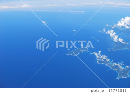 加計呂麻島の空撮 15771011
