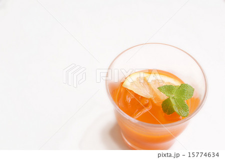 おいしい100%野菜ジュース おいしい100%野菜ジュース 15774634