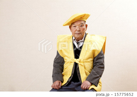 100歳の元気なおじいさん 15775652