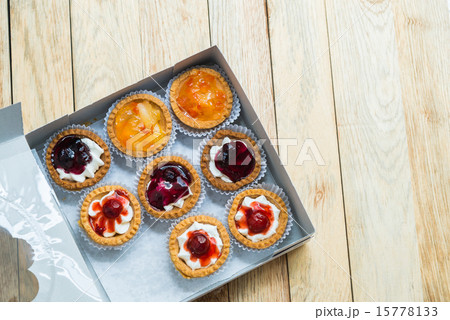 Variety fruit tart in paper box Variety fruit tart in paper box 15778133