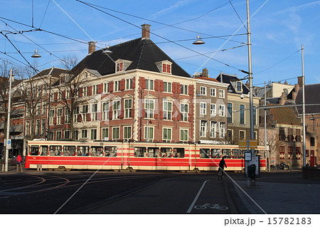 ハーグのトラム　オランダ 15782183