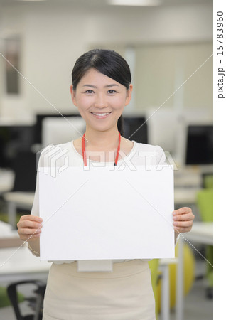 オフィスの女性 オフィスの女性 15783960