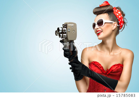 The glamorous cinema is coming hot. 15785083