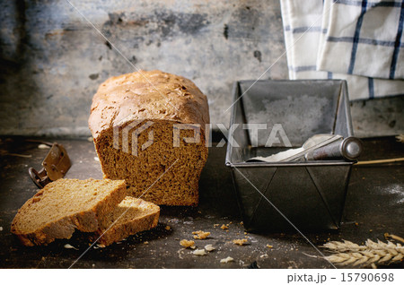 Loaf of homemade rye bread 15790698