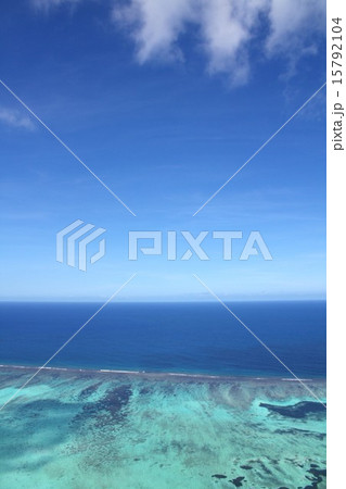 南の島サイパン島沖の美しいラグーン 15792104