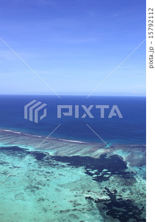 南の島サイパン島沖の美しいラグーン 15792112