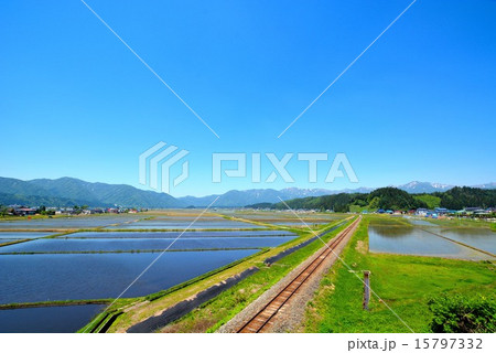 田園と線路 (7) 15797332