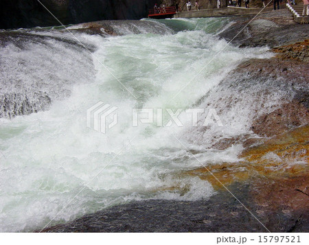 吹割の滝　水流 15797521