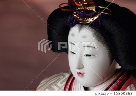 神秘的で凛々しい雛人形(女雛) 15800868