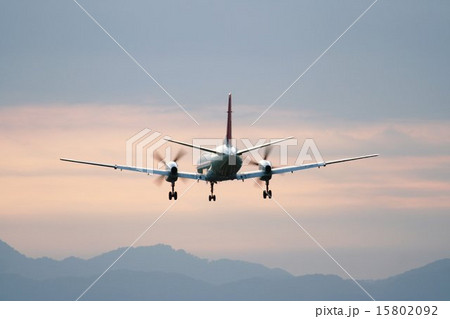 北海道エアシステム　　函館空港  SAAB HAC 15802092