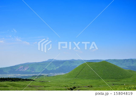 阿蘇の米塚 15804819