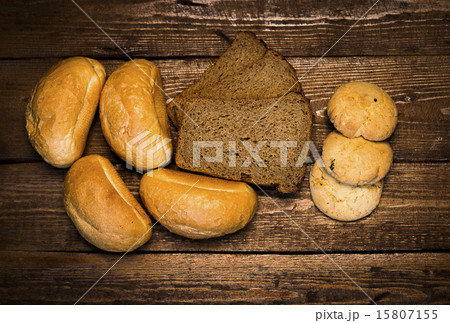 Bread, rolls and cookies 15807155